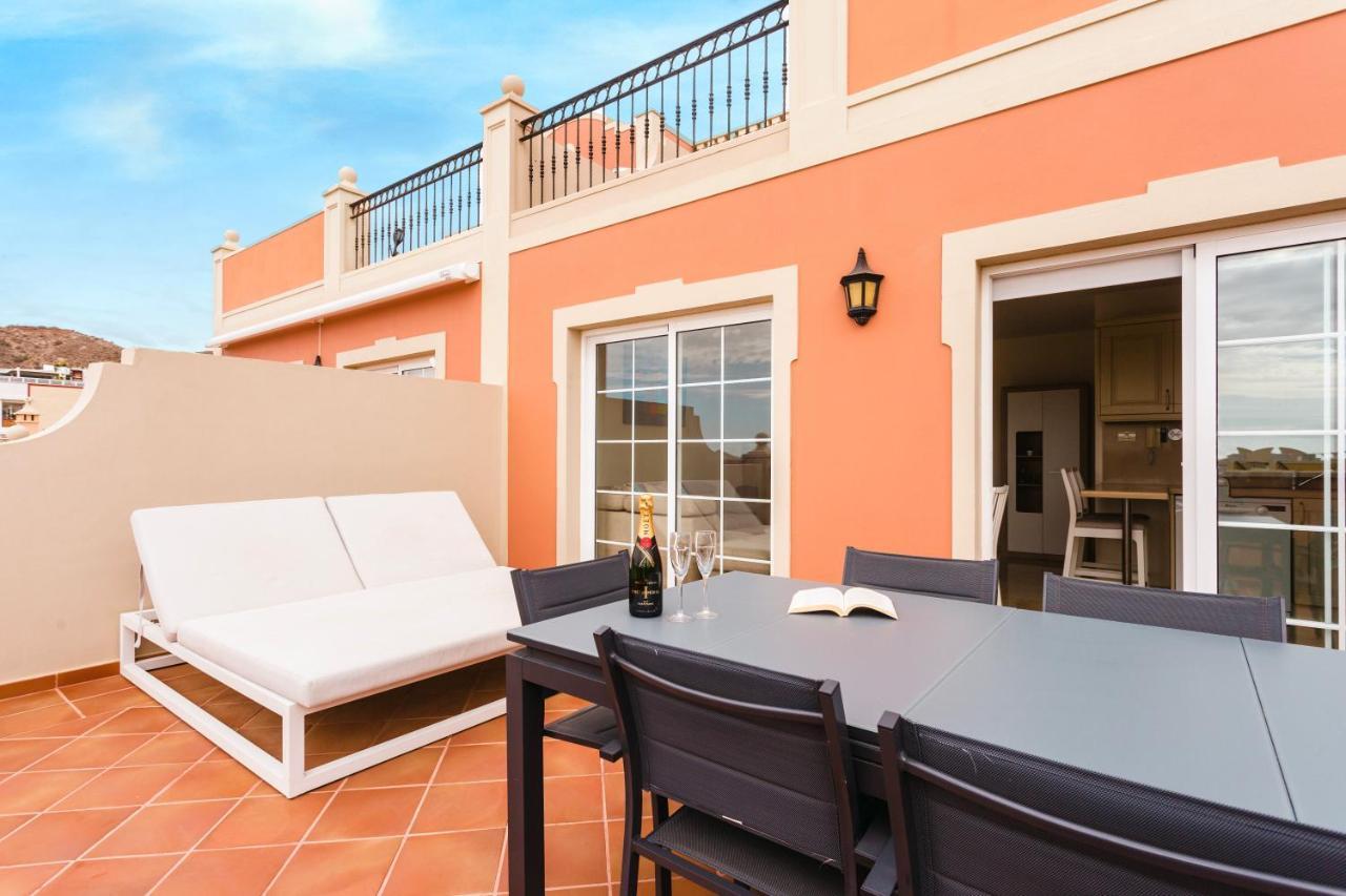 Luxury Duplex Apartment With Beautiful Sea Views Palm-mar Buitenkant foto